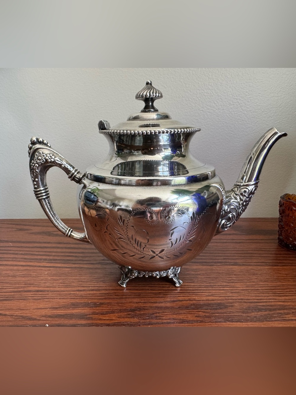 Antique Classic Silver-plated Ornate Teapot - Decorative Serving Pot